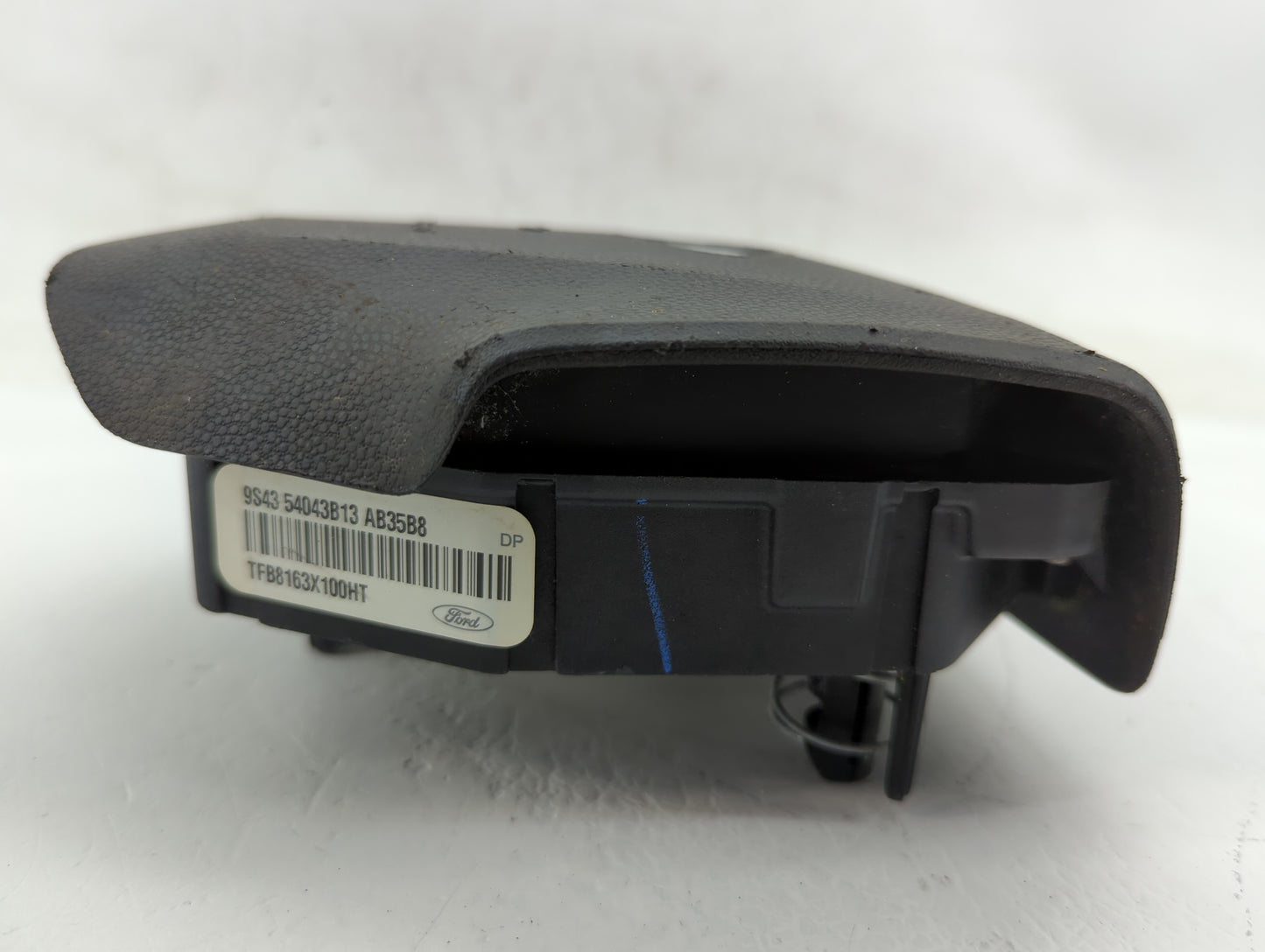 2008-2011 Ford Focus Air Bag Driver Left Steering Wheel Mounted - Oemusedautoparts1.com