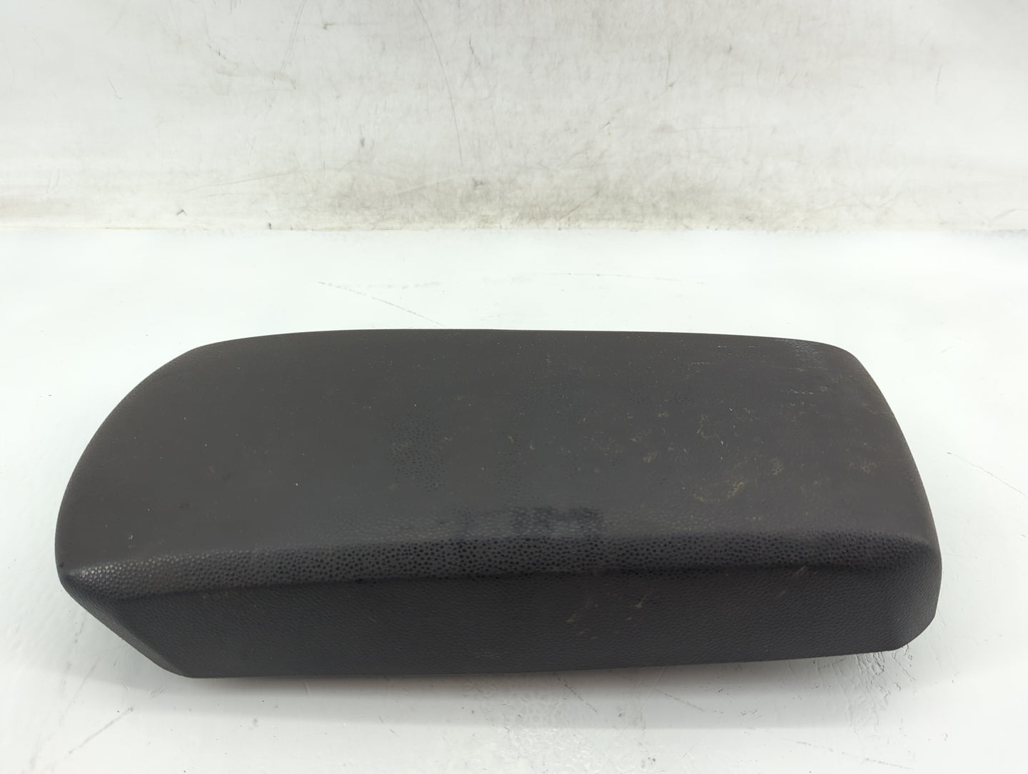 2008-2011 Ford Focus Center Console Armrest Cover Lid Fits Fits 2008 2009 2010 2011 OEM Used Auto Parts - Oemusedautoparts1.