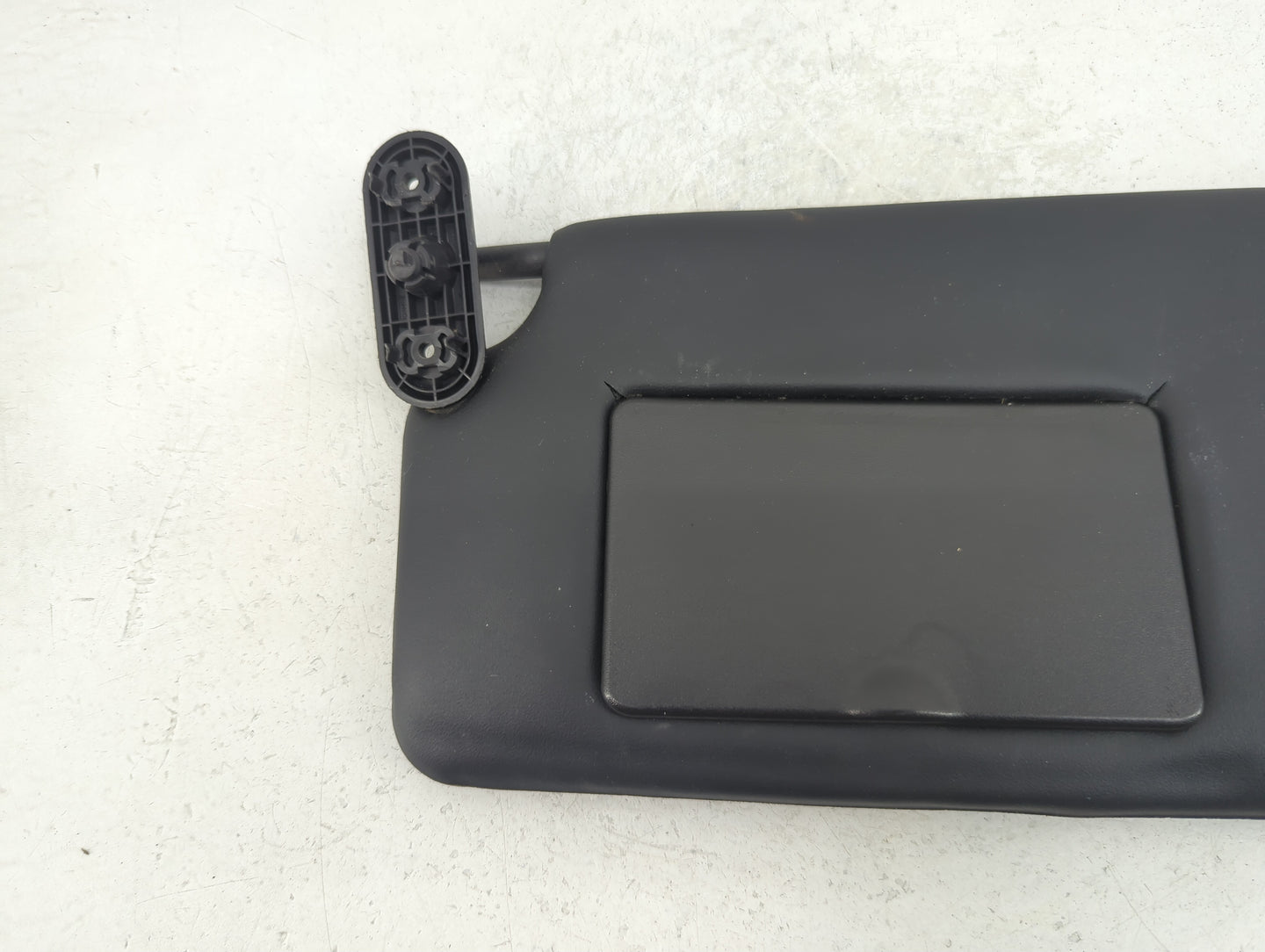 2008-2011 Ford Focus Sun Visor Shade Replacement Driver Left Mirror Fits Fits 2008 2009 2010 2011 OEM Used Auto Parts - Oemu
