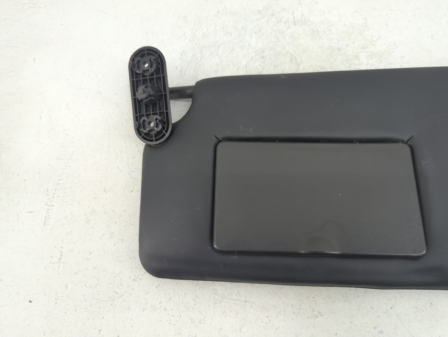 2008-2011 Ford Focus Sun Visor Shade Replacement Driver Left Mirror Fits Fits 2008 2009 2010 2011 OEM Used Auto Parts - Oemu
