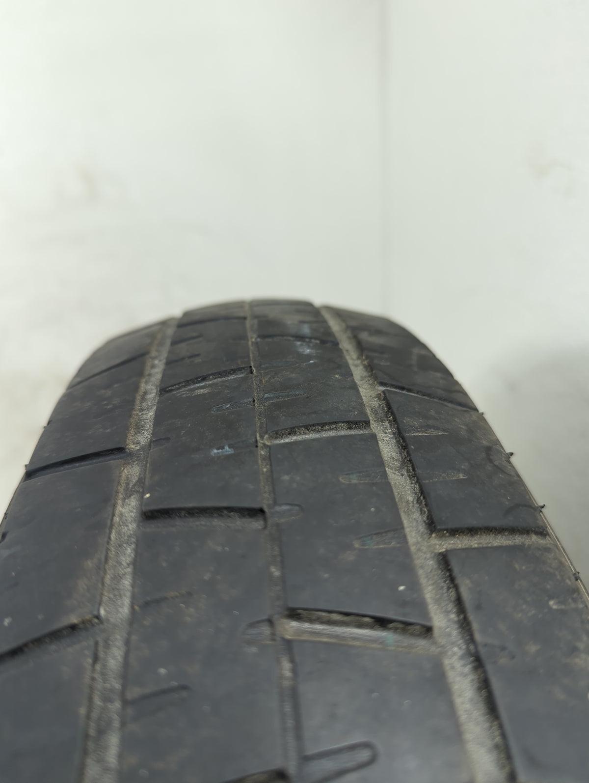 2006-2012 Ford Fusion Spare Donut Tire Wheel Rim Oem 1261268 - Oemusedautoparts1.com
