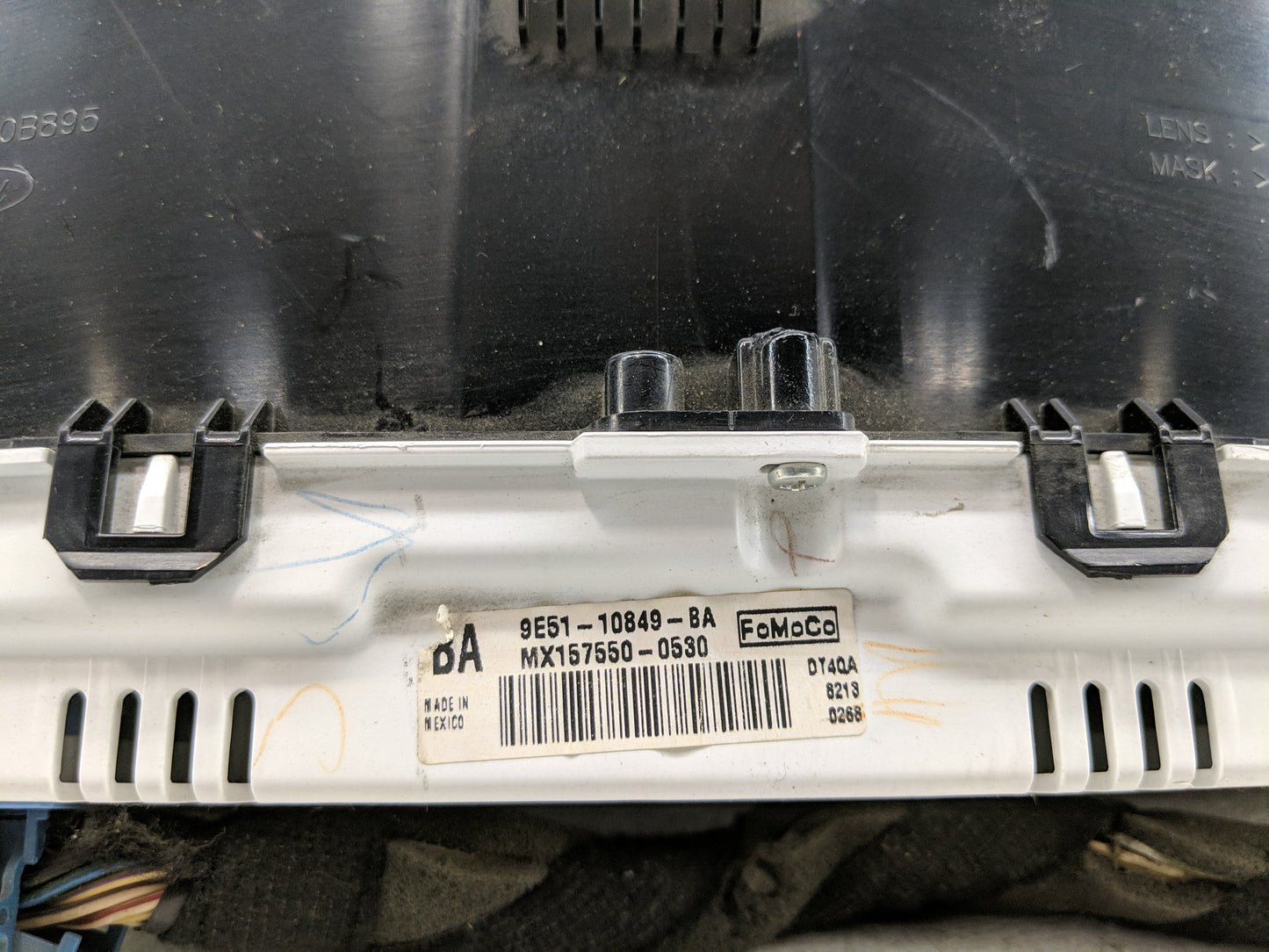 2009 Ford Fusion Instrument Cluster Speedometer Gauges P/N:9E51-10849-BA Fits OEM Used Auto Parts - Oemusedautoparts1.com