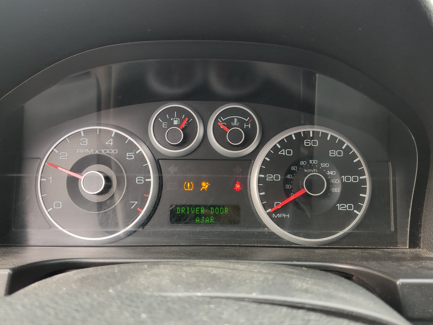 2008-2009 Ford Fusion Instrument Cluster Speedometer Gauges Miles:120K Fits Fits 2008 2009 OEM Used Auto Parts - Oemusedauto