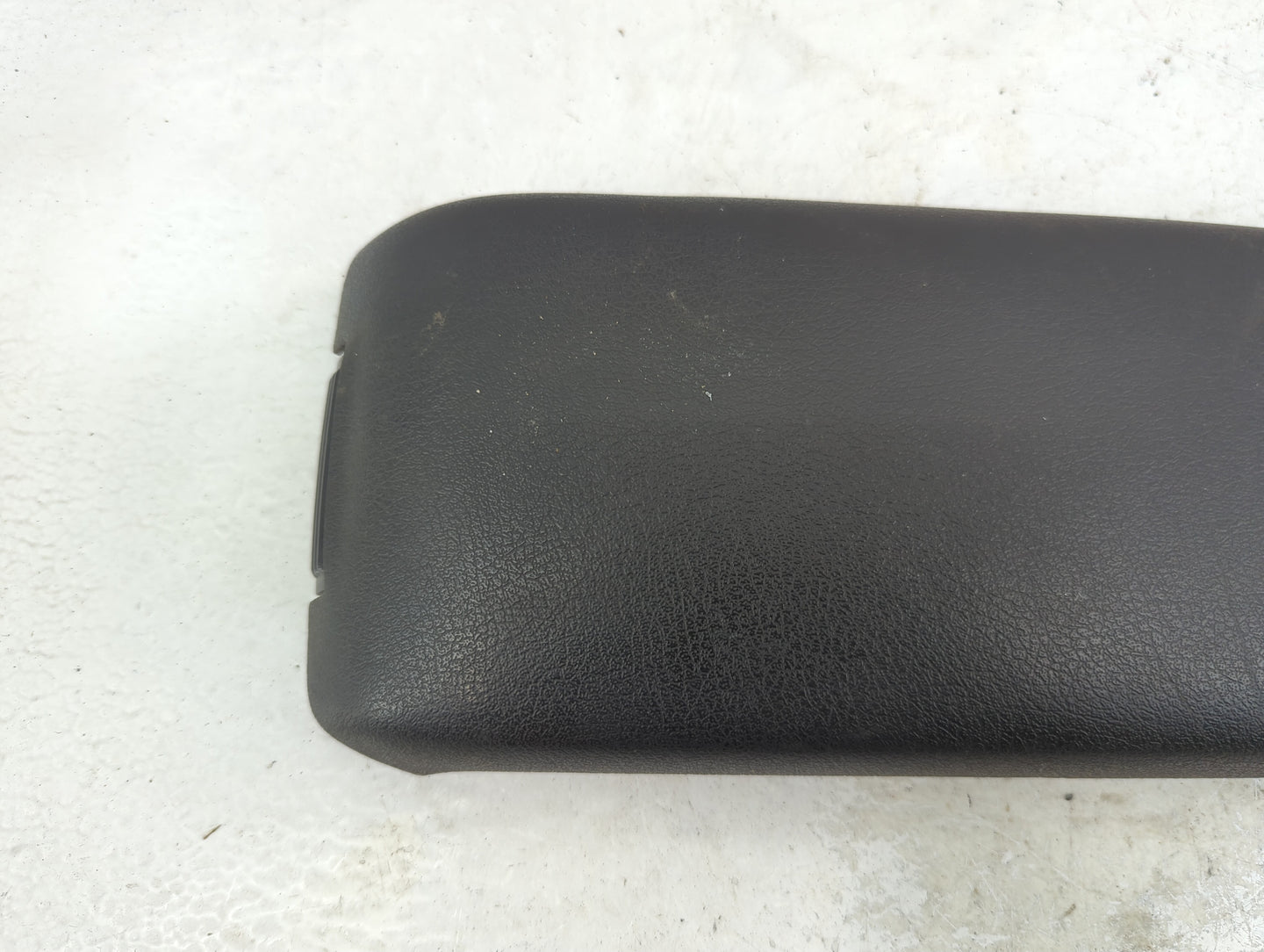 2009 Ford Fusion Center Console Armrest Cover Lid Fits OEM Used Auto Parts - Oemusedautoparts1.com