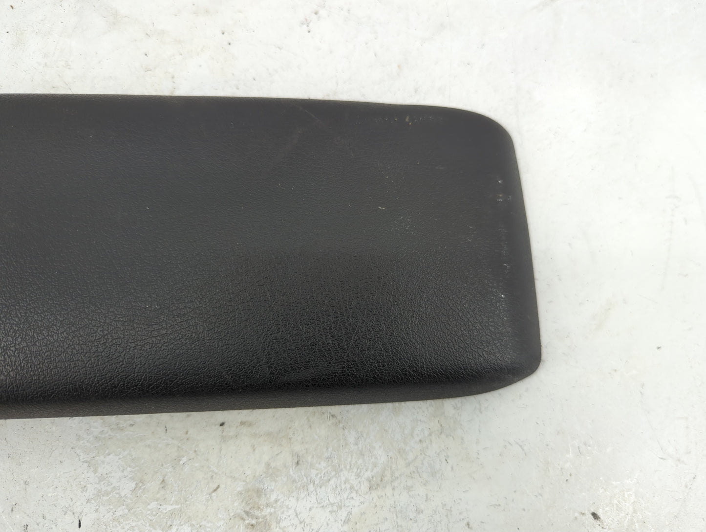 2009 Ford Fusion Center Console Armrest Cover Lid Fits OEM Used Auto Parts - Oemusedautoparts1.com