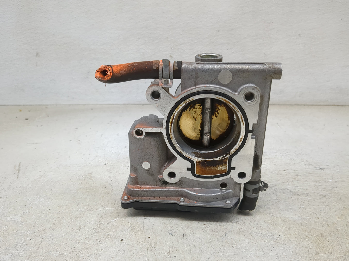 2006-2009 Ford Fusion Throttle Body Fits Fits 2006 2007 2008 2009 OEM Used Auto Parts - Oemusedautoparts1.com