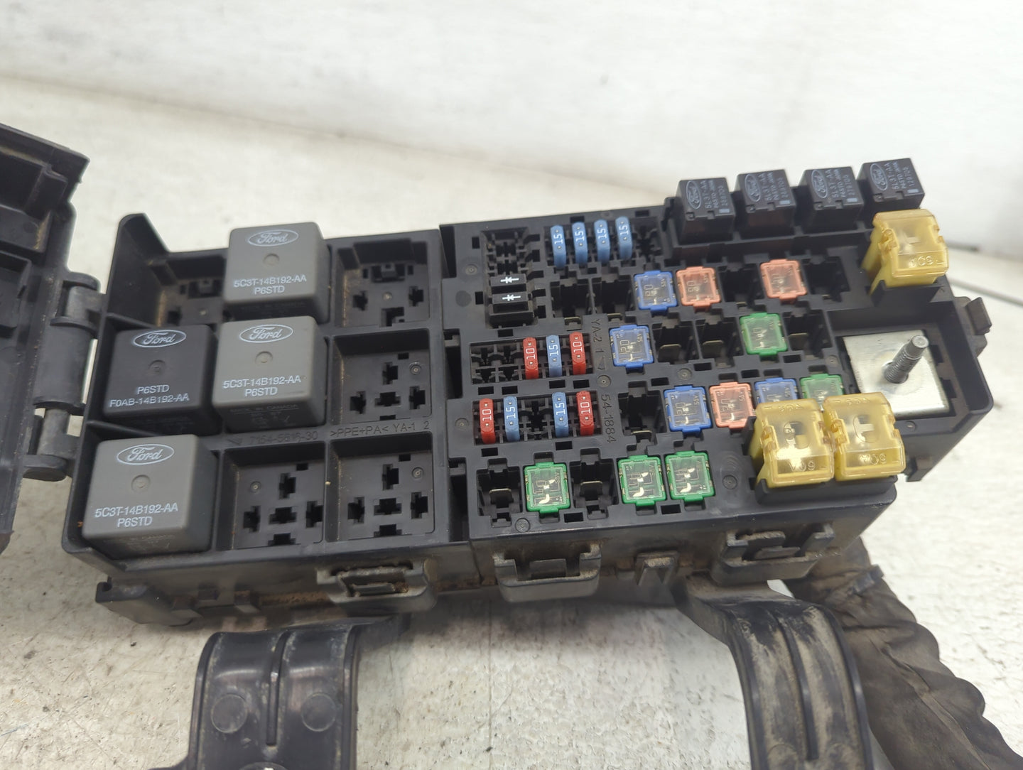 2006-2009 Ford Fusion Fusebox Fuse Box Panel Relay Module P/N:9E51-14290 5C3T-14B192-AA Fits Fits 2006 2007 2008 2009 OEM Us