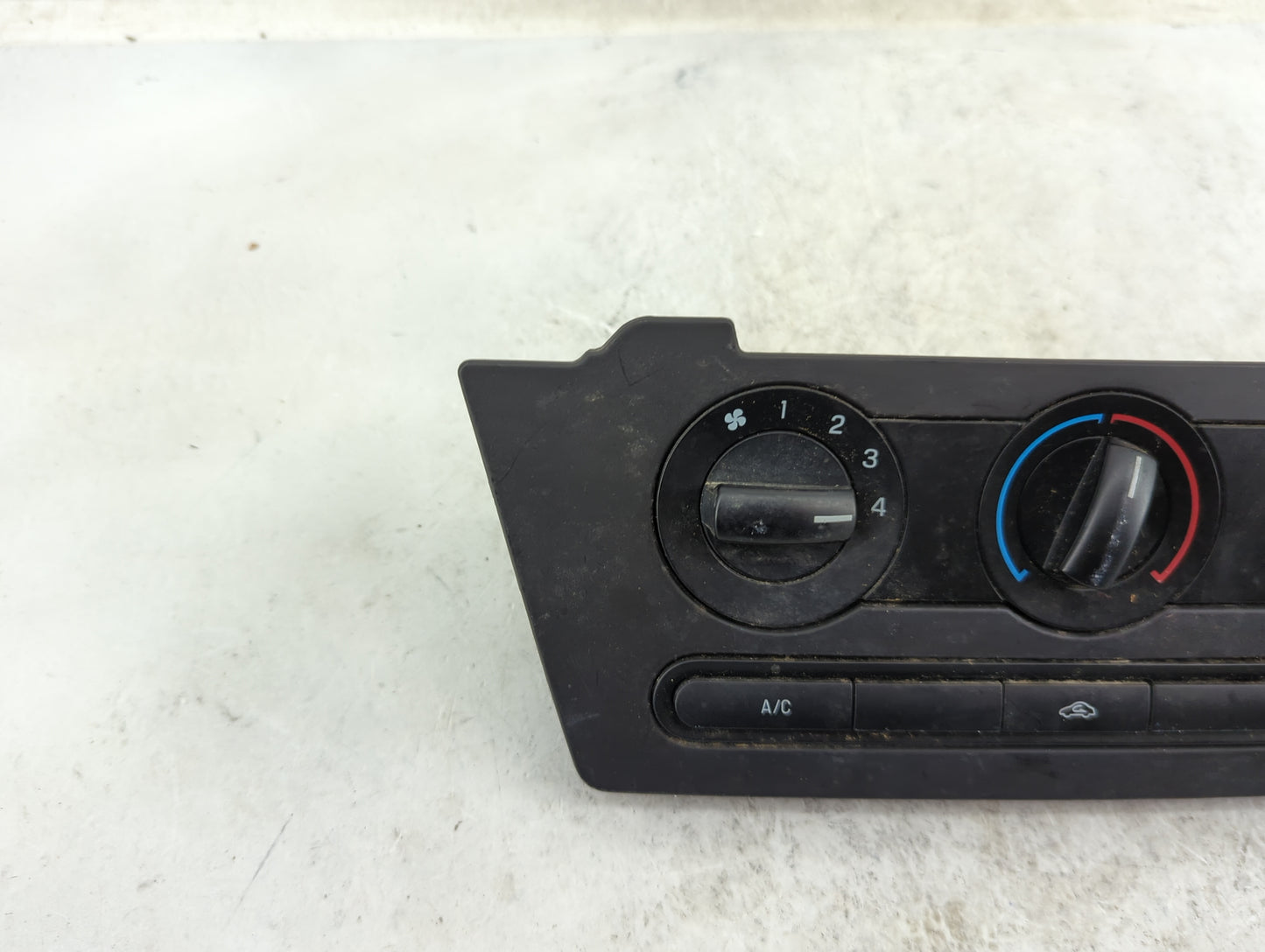 2006-2009 Ford Fusion Climate Control Module Temperature AC/Heater Replacement P/N:7E5H-19980-AA 7E5H-LBCY Fits OEM Used Aut