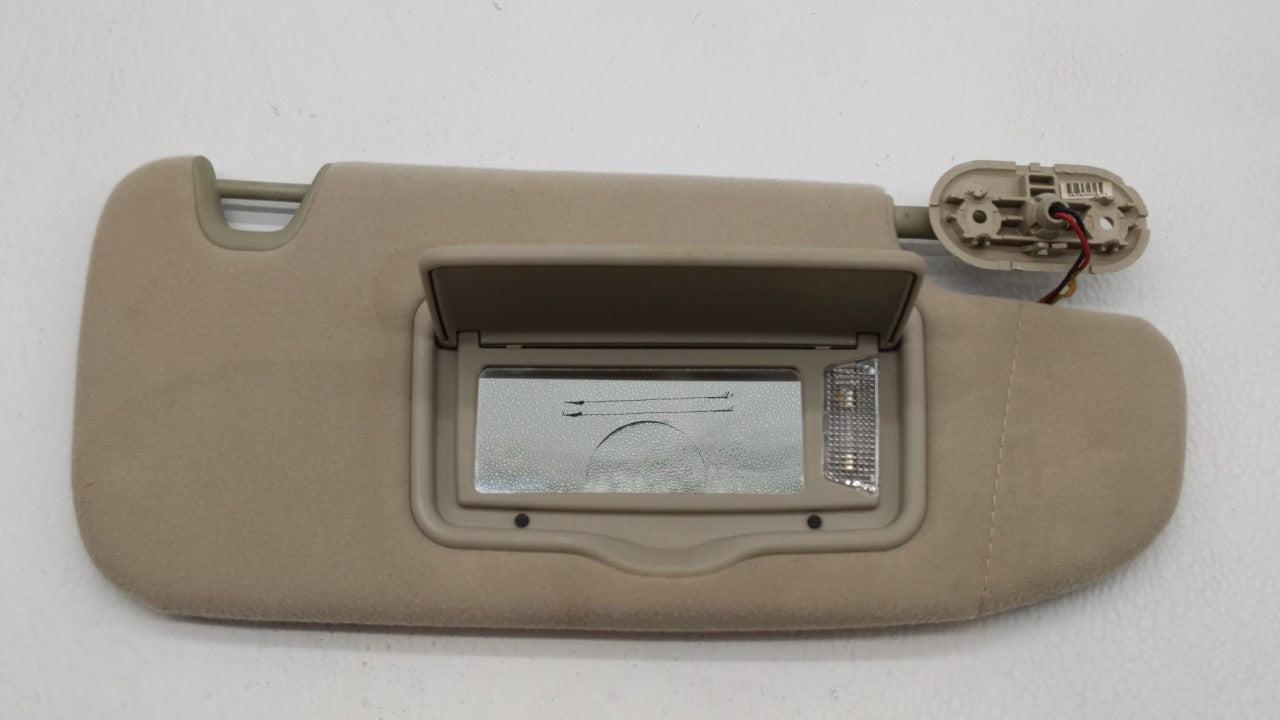 2006-2009 Ford Fusion Sun Visor Shade Replacement Passenger Right Mirror Fits Fits 2006 2007 2008 2009 OEM Used Auto Parts -