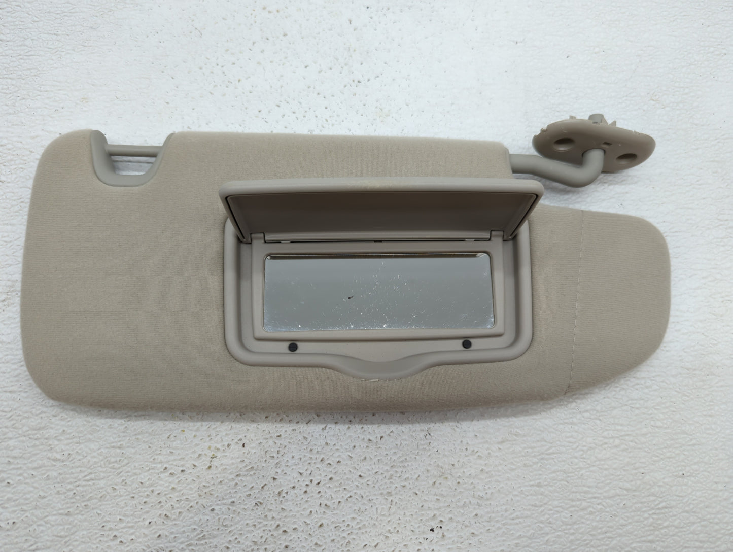2006-2009 Ford Fusion Sun Visor Shade Replacement Passenger Right Mirror Fits Fits 2006 2007 2008 2009 OEM Used Auto Parts -