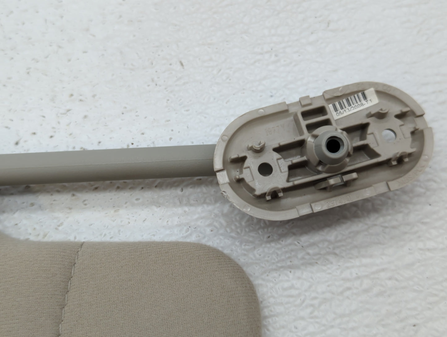 2006-2009 Ford Fusion Sun Visor Shade Replacement Passenger Right Mirror Fits Fits 2006 2007 2008 2009 OEM Used Auto Parts -