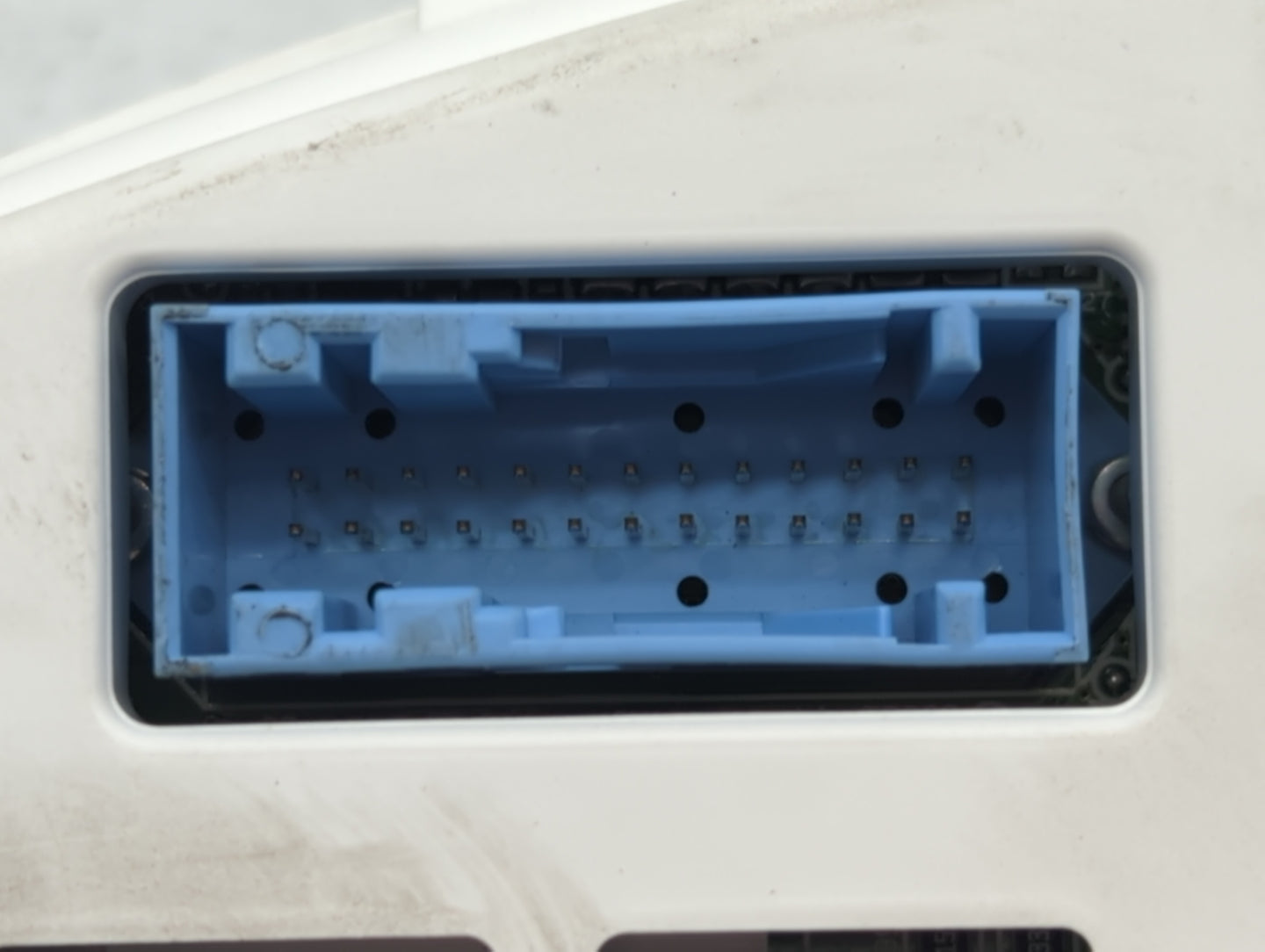 2009 Ford Fusion Instrument Cluster Speedometer Gauges P/N:9E51-10849-BA Fits OEM Used Auto Parts - Oemusedautoparts1.com