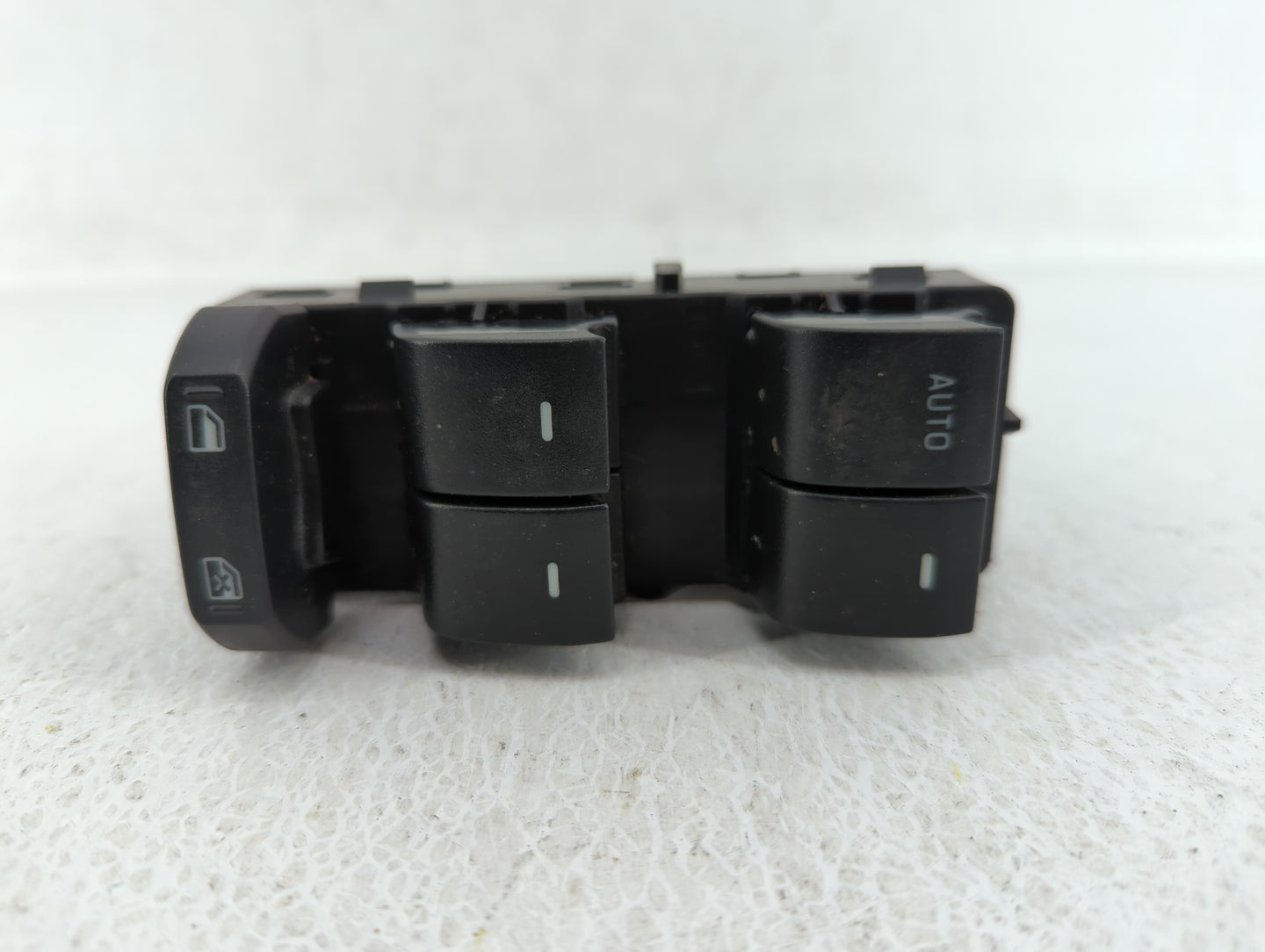 2008-2009 Ford Fusion Master Power Window Switch Replacement Driver Side Left P/N:8E5T-14540-AAW Fits Fits 2008 2009 2010 20