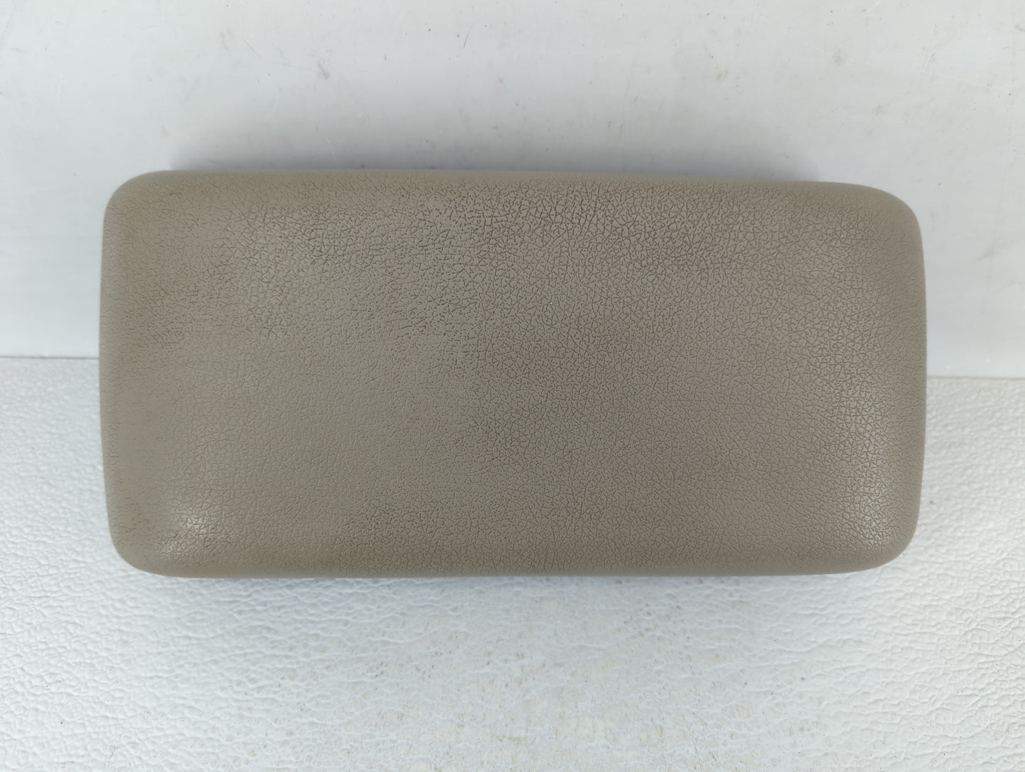2008-2009 Ford Fusion Center Console Armrest Cover Lid - Oemusedautoparts1.com