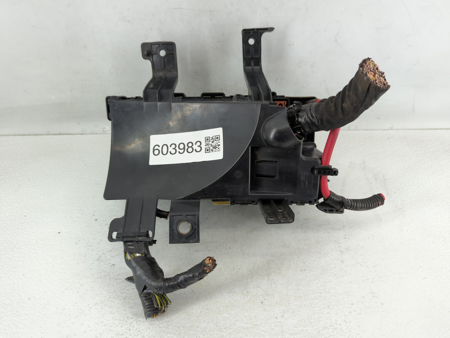 2006-2009 Ford Fusion Fusebox Fuse Box Panel Relay Module P/N:9E51-14290-M Fits Fits 2006 2007 2008 2009 OEM Used Auto Parts