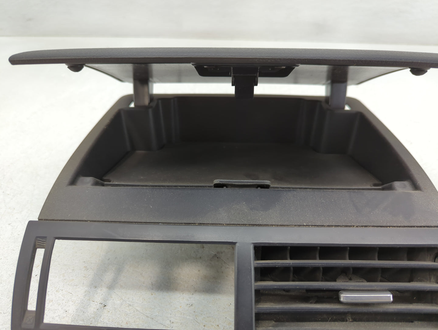 2008-2009 Ford Fusion Overhead Roof Console Interior Dome Light - Oemusedautoparts1.com