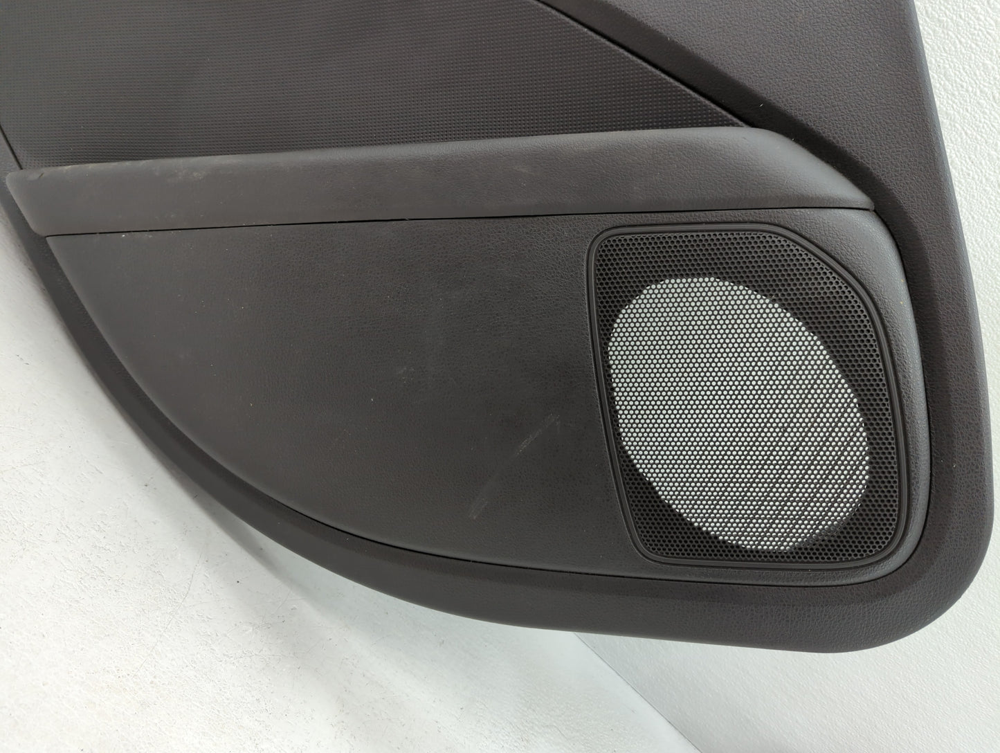 2009 Ford Fusion Front Right Passenger Interior Door Panel Trim Black - Oemusedautoparts1.com
