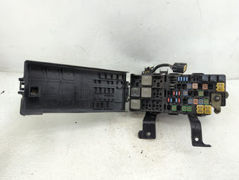 compare product 2006-2009 Ford Fusion Fusebox Fuse Box Panel Relay Module Fits Fits 2006 2007 2008 2009 OEM Used Auto Parts