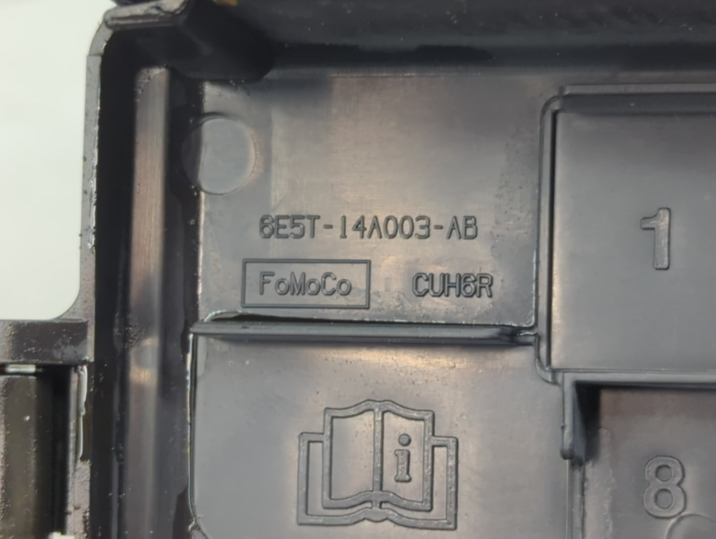 2006-2009 Ford Fusion Fusebox Fuse Box Panel Relay Module Fits Fits 2006 2007 2008 2009 OEM Used Auto Parts - Oemusedautopar