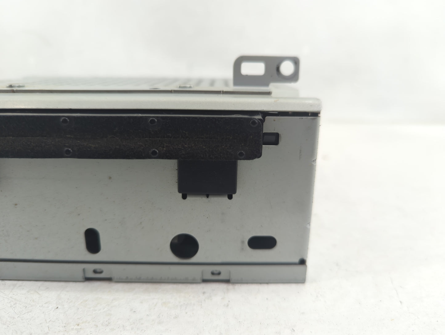 2008-2009 Ford Fusion Radio AM FM Cd Player Receiver Replacement Fits Fits 2008 2009 2010 OEM Used Auto Parts - Oemusedautop