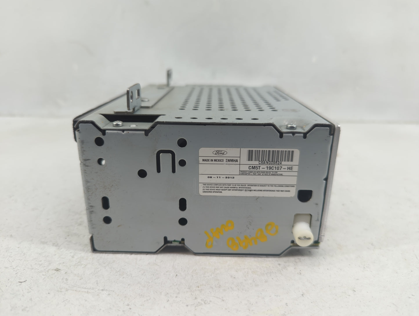2008-2009 Ford Fusion Radio AM FM Cd Player Receiver Replacement Fits Fits 2008 2009 2010 OEM Used Auto Parts - Oemusedautop