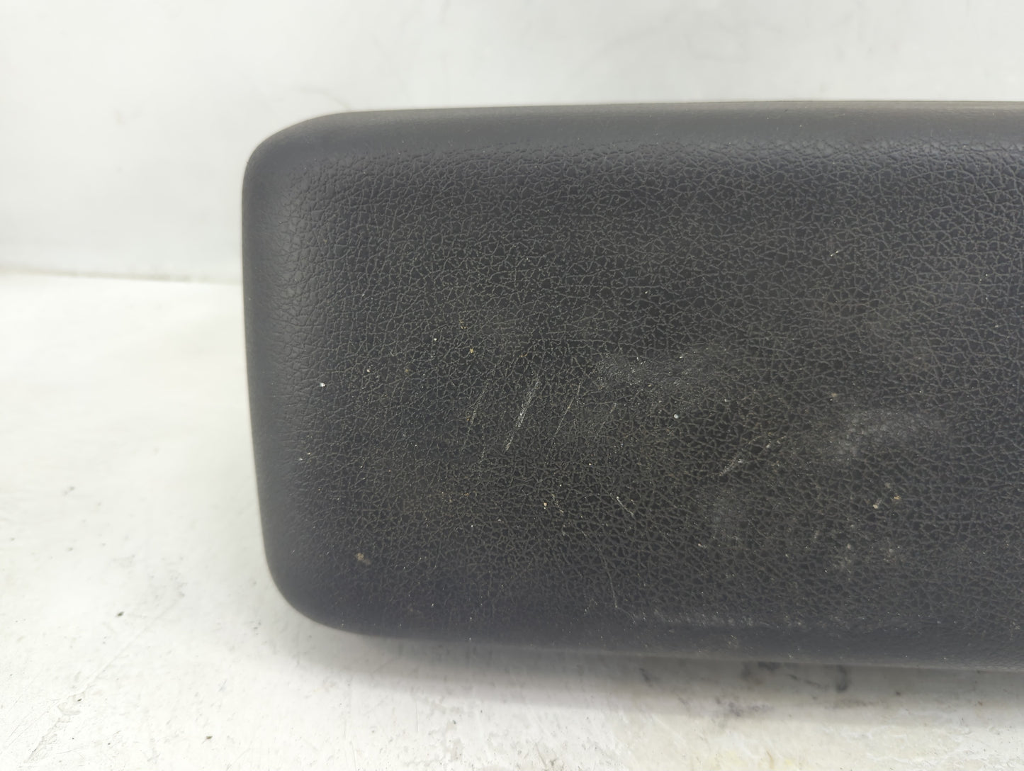 2008-2009 Ford Fusion Center Console Armrest Cover Lid Fits Fits 2008 2009 OEM Used Auto Parts - Oemusedautoparts1.com