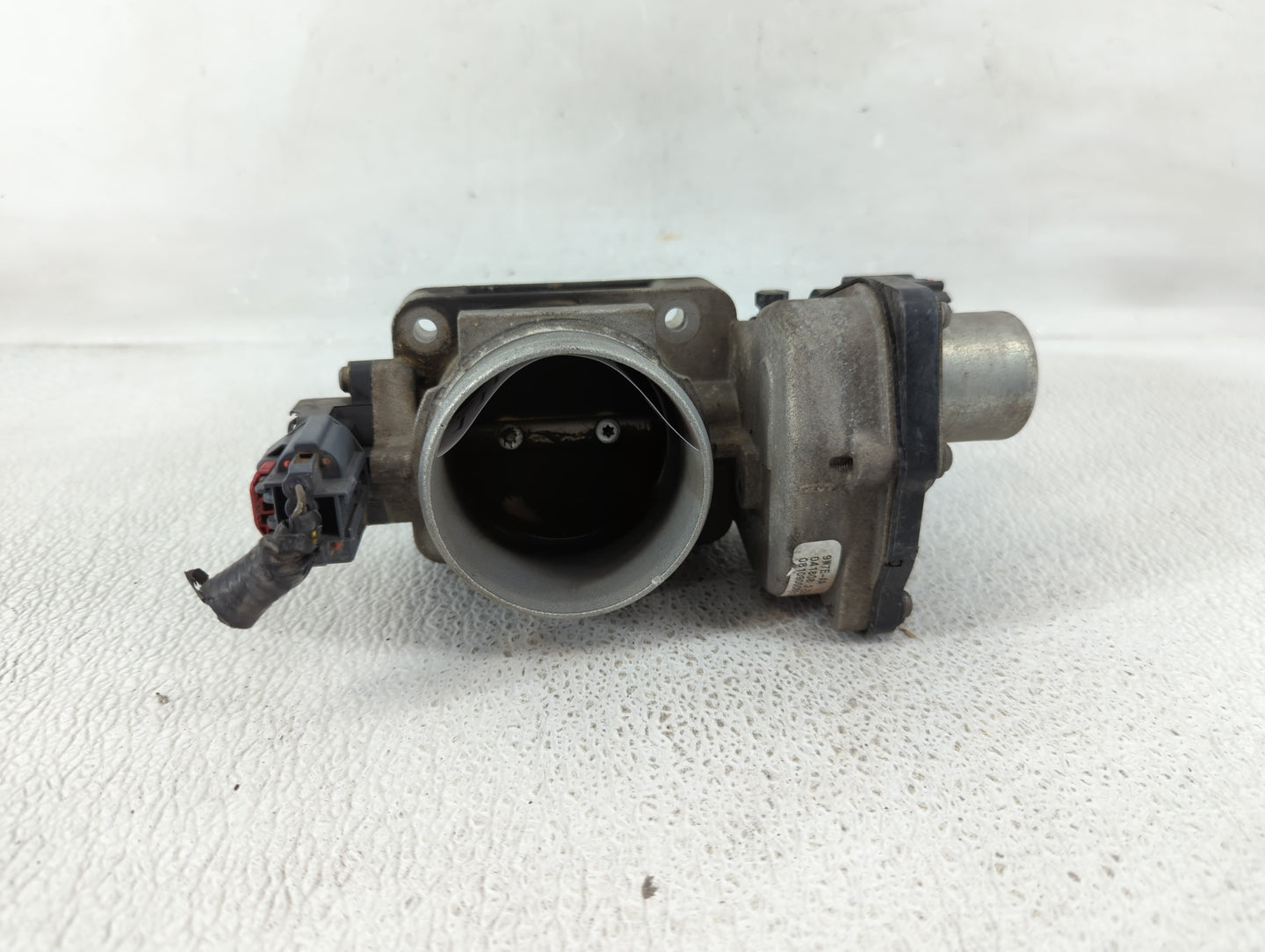 2006-2010 Ford Mustang Throttle Body P/N:9W7E-AA Fits Fits 2004 2005 2006 2007 2008 2009 2010 2011 2012 2013 2014 2015 2016 