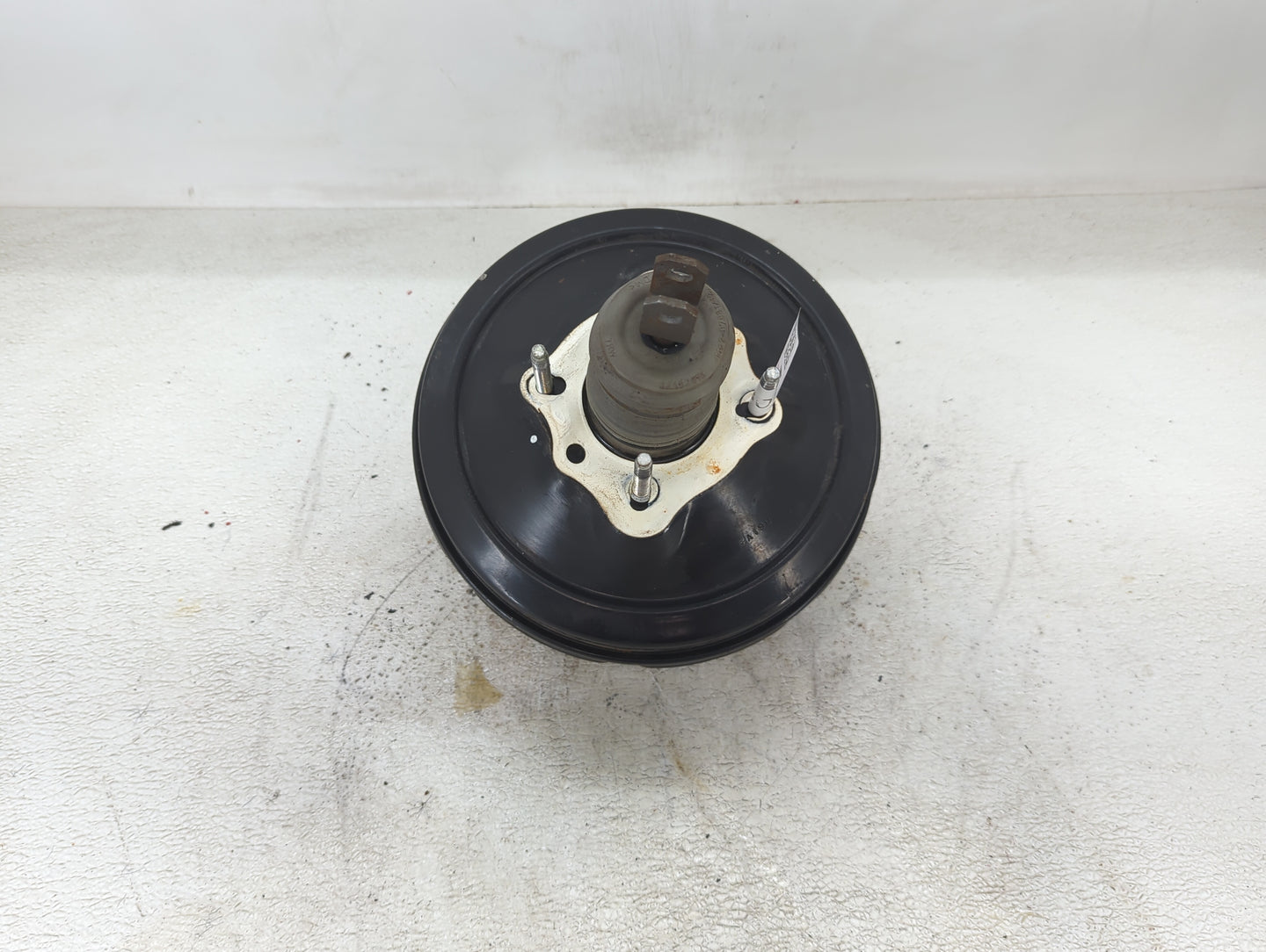2009-2014 Ford Mustang Power Brake Booster Oem - Oemusedautoparts1.com