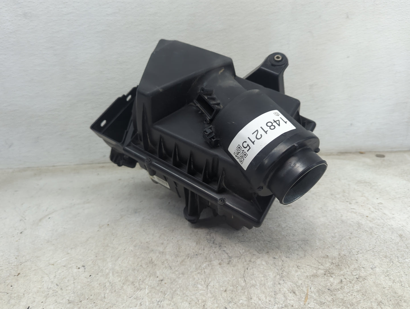 2009 Ford Mustang Air Cleaner Intake-duct Hose Tube 1481215 - Oemusedautoparts1.com