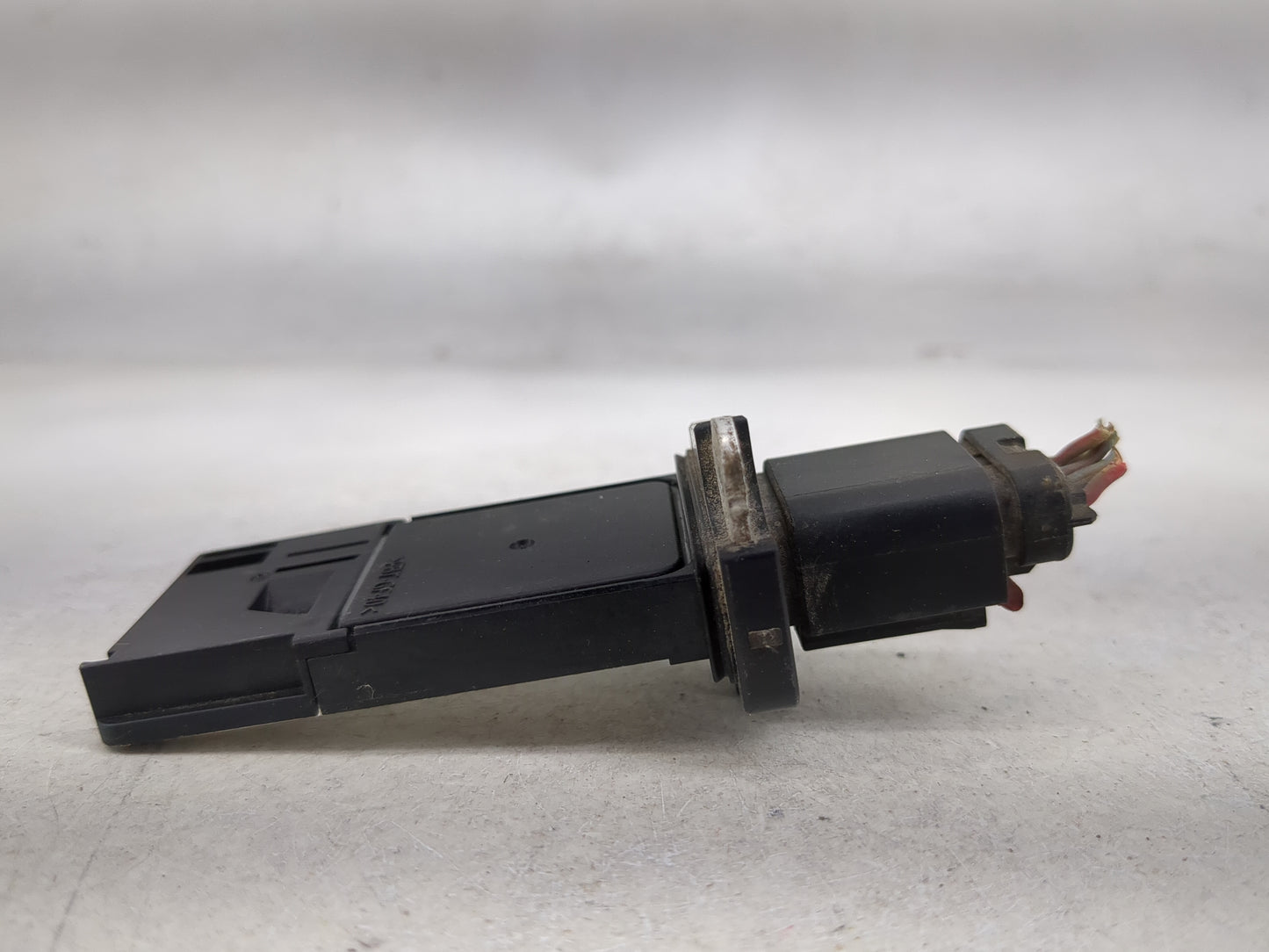 2005-2010 Ford Mustang Mass Air Flow Meter Maf 1485870 - Oemusedautoparts1.com