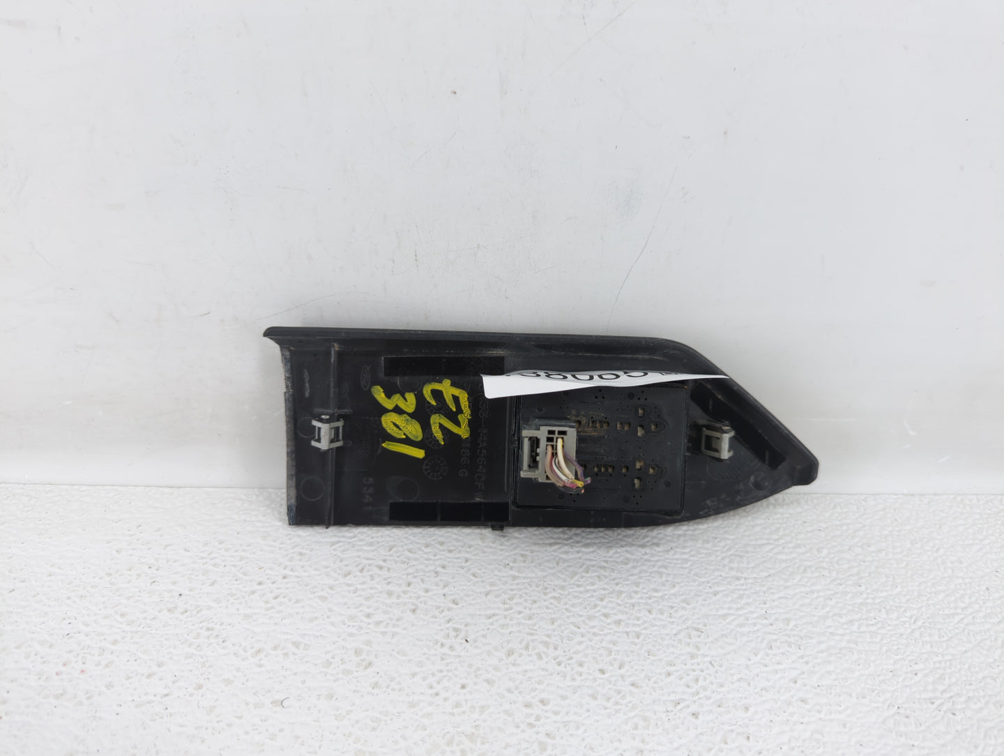 2009 Ford Mustang Passenger Right Power Window Switch 6r33-14a564-cf - Oemusedautoparts1.com