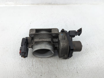 2006-2010 Ford Mustang Throttle Body P/N:6R3E-AA 030608 2 Fits OEM Used Auto Parts