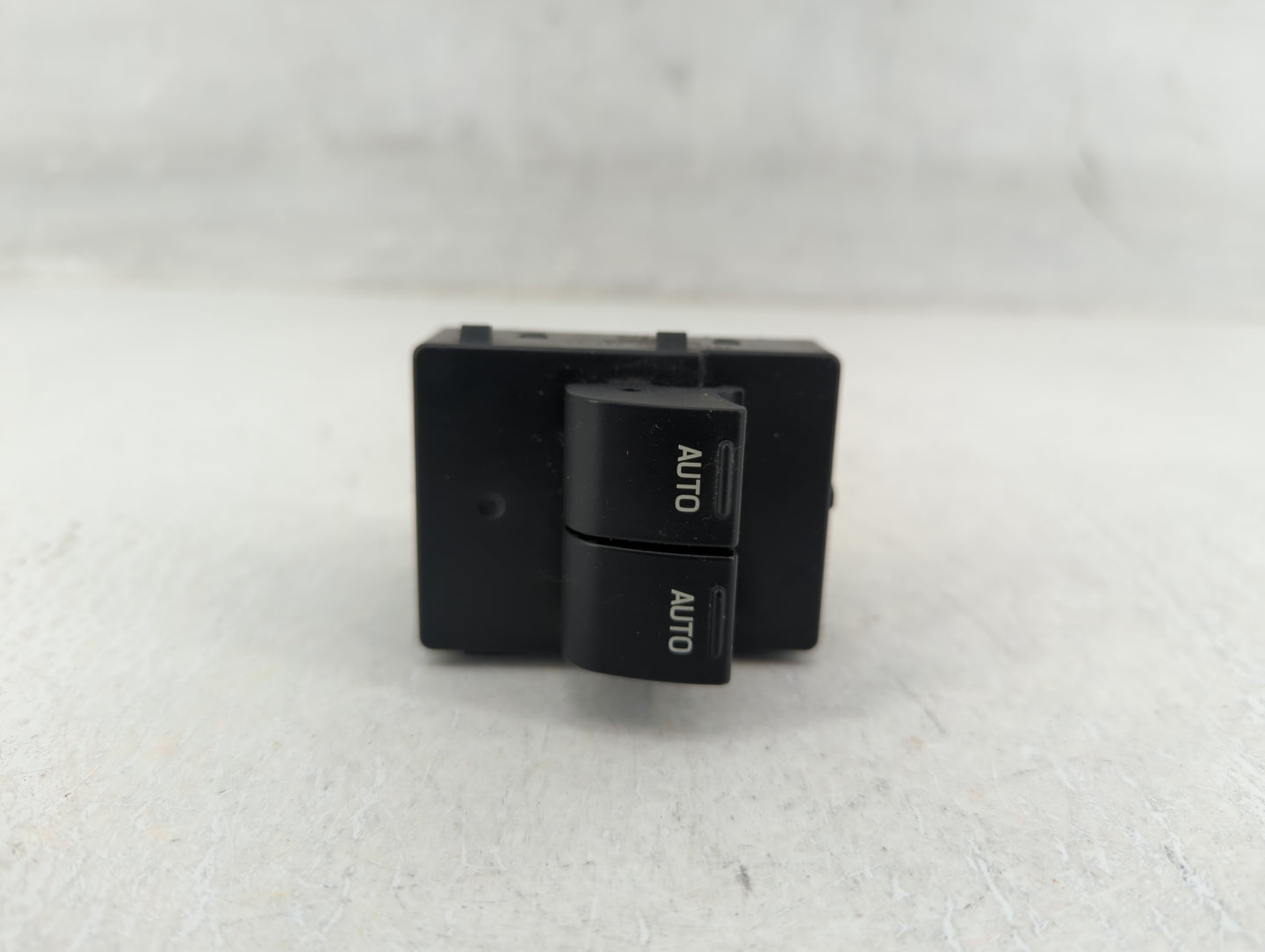 2005-2009 Ford Mustang Master Power Window Switch Replacement Driver Side Left P/N:4R3T 14540 CB Fits OEM Used Auto Parts - 