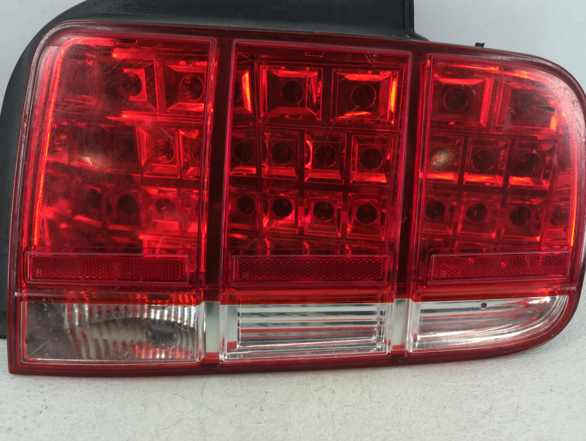2005-2009 Ford Mustang Tail Light Assembly Passenger Right OEM Fits Fits 2005 2006 2007 2008 2009 OEM Used Auto Parts - Oemu