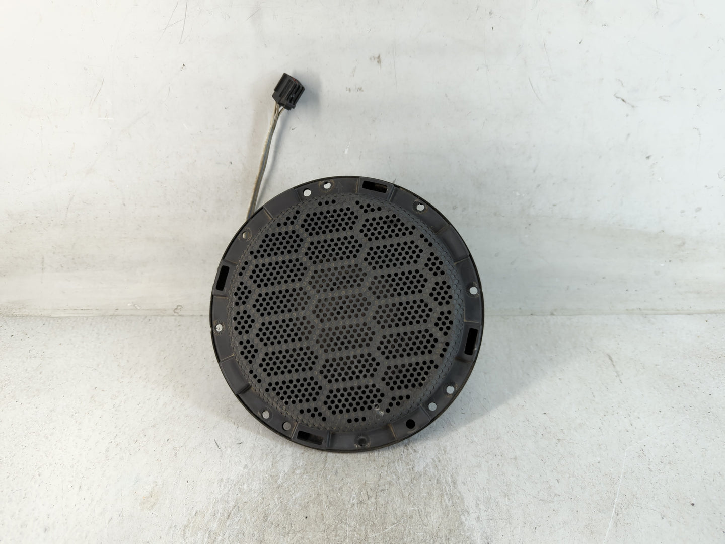 2009 Ford Mustang Speaker/subwoofer - Oemusedautoparts1.com