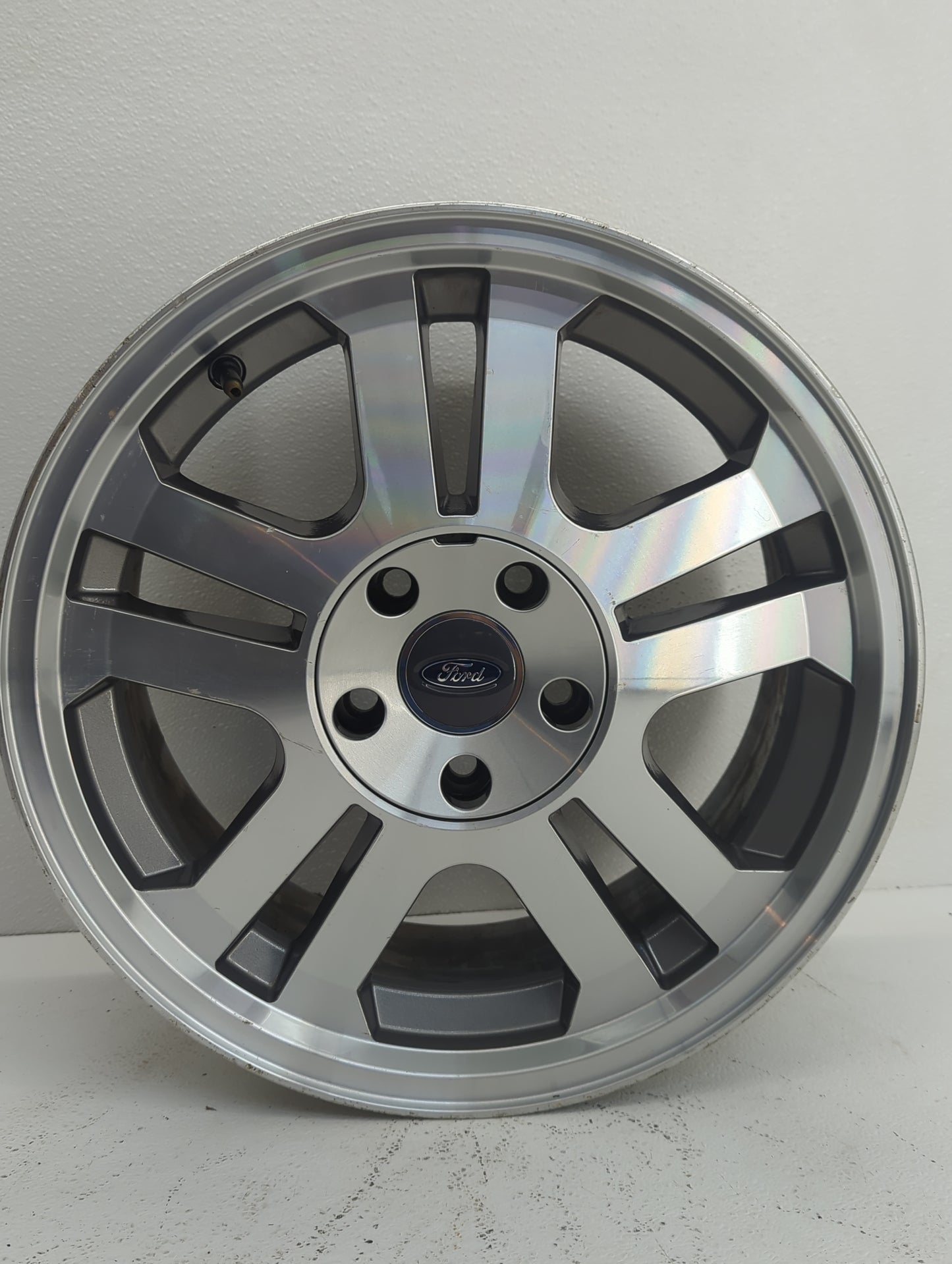 2006-2009 Ford Mustang Oem Wheel Rim - Oemusedautoparts1.com