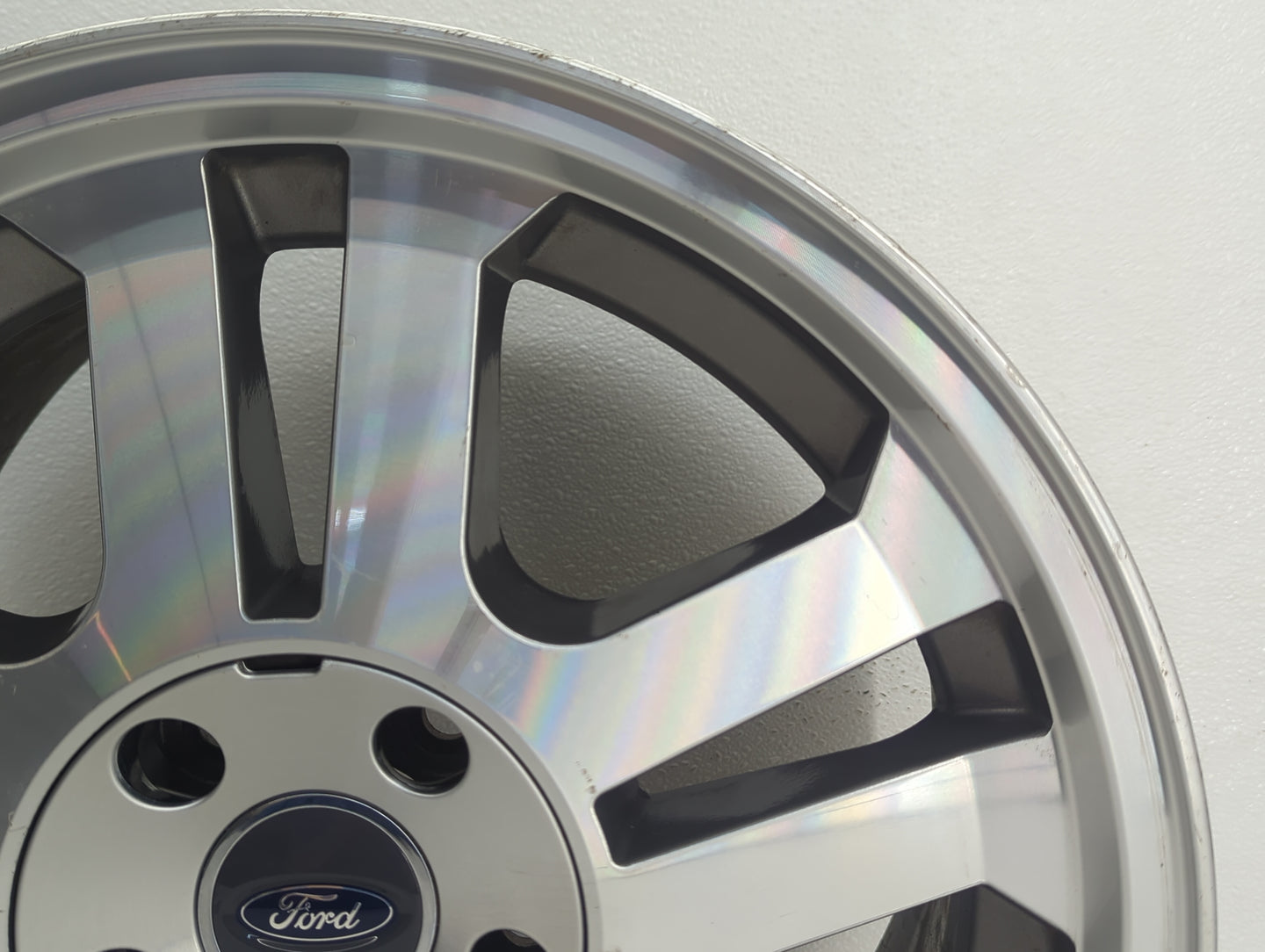 2006-2009 Ford Mustang Oem Wheel Rim - Oemusedautoparts1.com