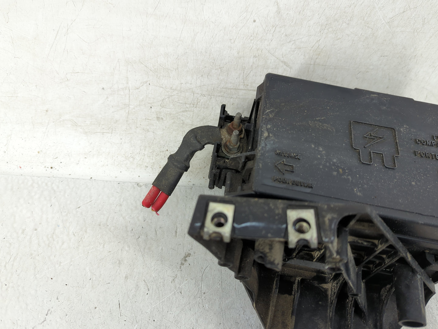 2007-2011 Ford Ranger Fusebox Fuse Box Panel Relay Module Fits Fits 2007 2008 2009 2010 2011 OEM Used Auto Parts - Oemusedau
