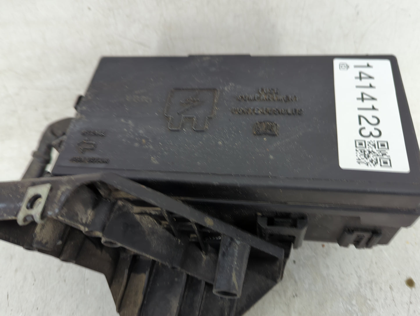 2007-2011 Ford Ranger Fusebox Fuse Box Panel Relay Module Fits Fits 2007 2008 2009 2010 2011 OEM Used Auto Parts - Oemusedau