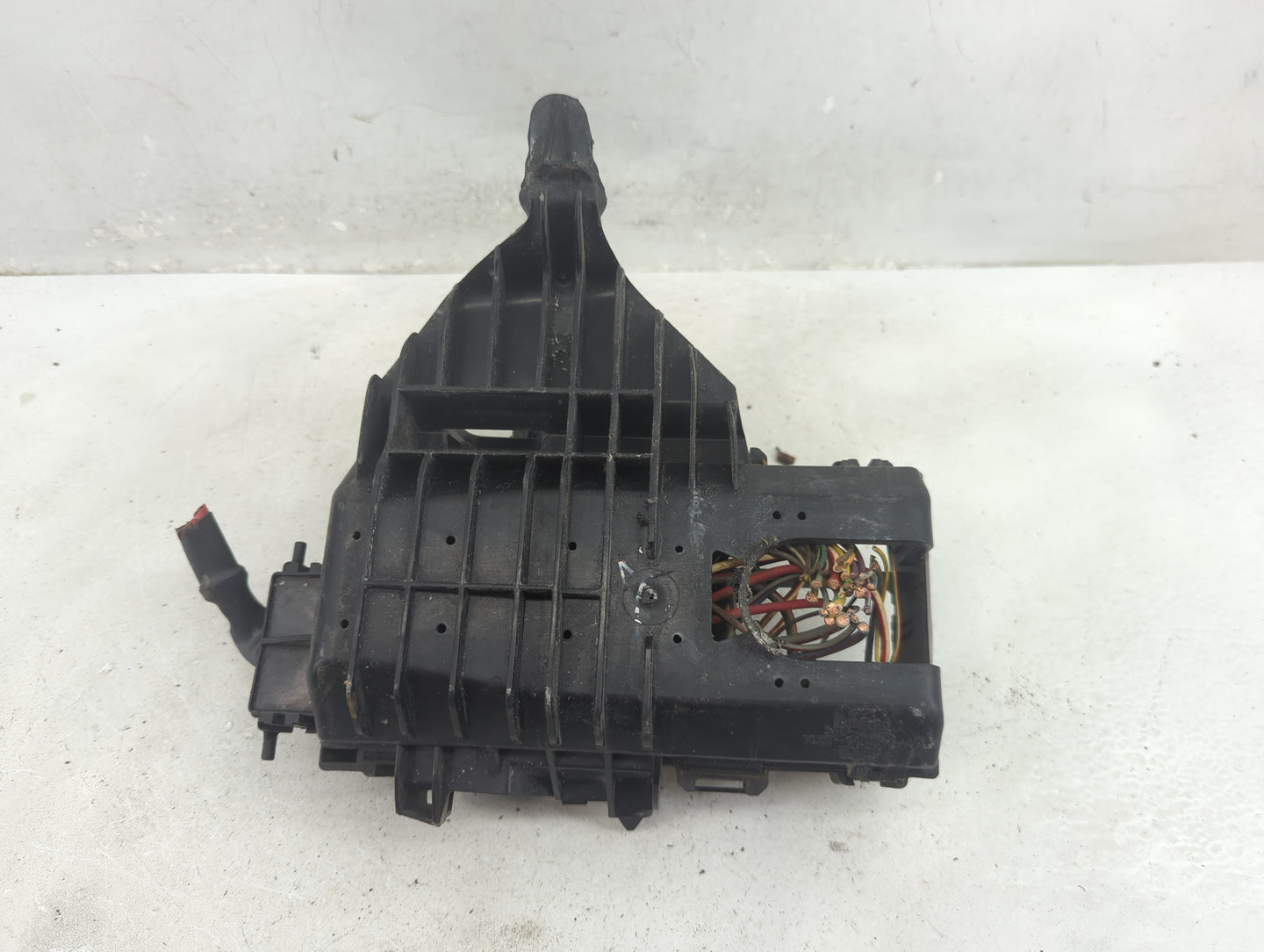 2007-2011 Ford Ranger Fusebox Fuse Box Panel Relay Module P/N:3L5T-14A075-AA Fits Fits 2007 2008 2009 2010 2011 OEM Used Aut