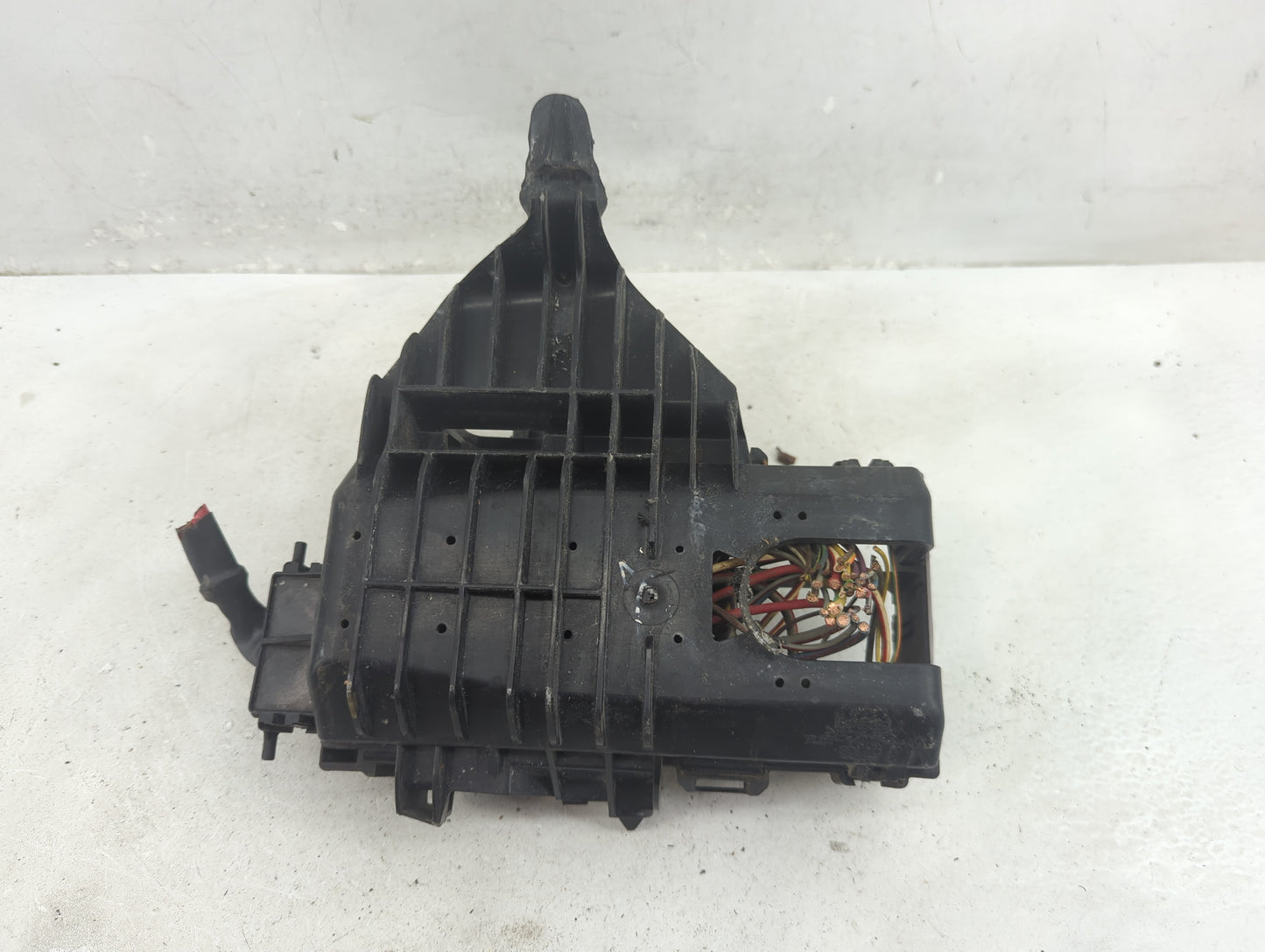 2007-2011 Ford Ranger Fusebox Fuse Box Panel Relay Module P/N:3L5T-14A075-AA Fits Fits 2007 2008 2009 2010 2011 OEM Used Aut