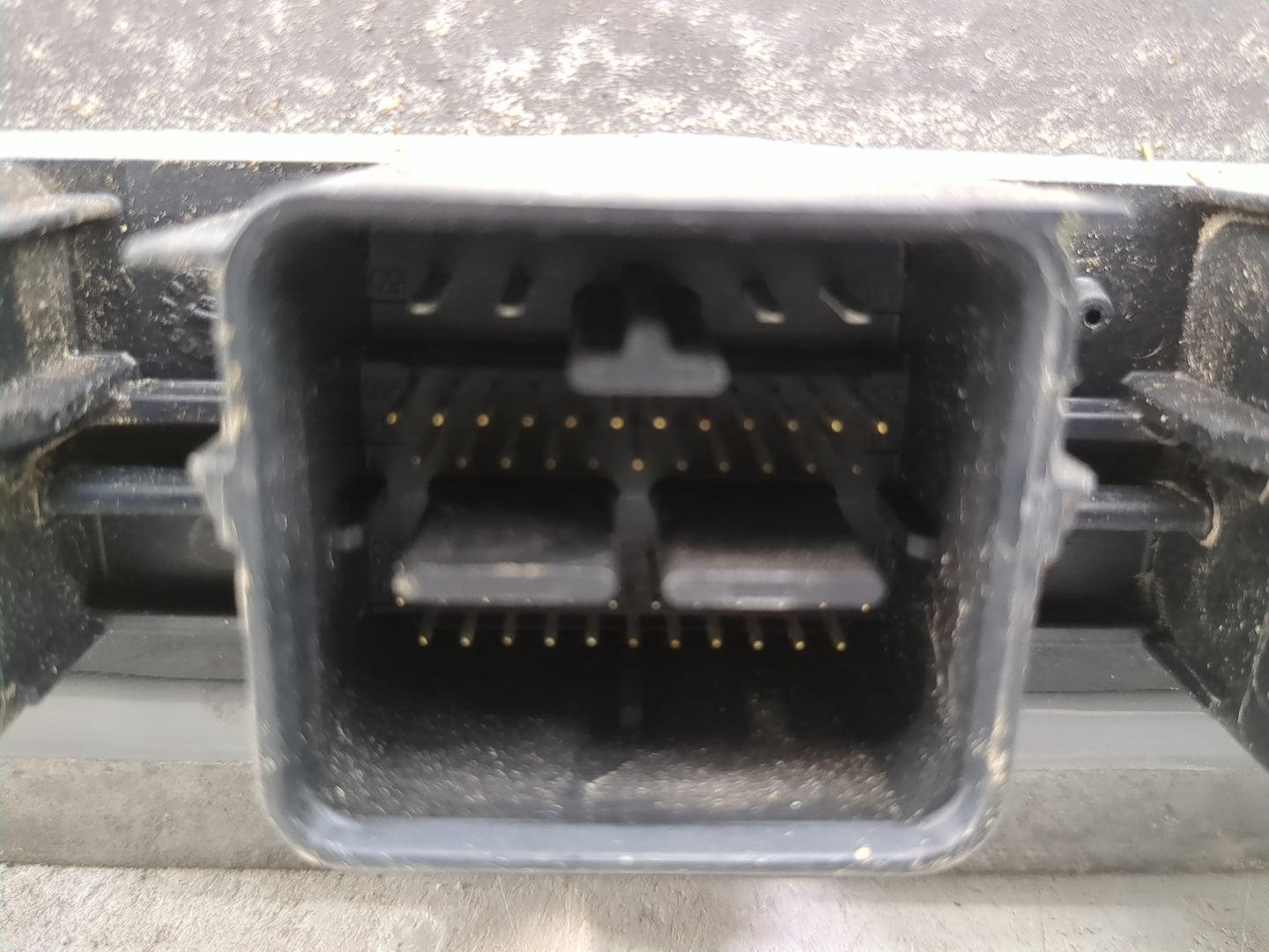 2008-2011 Ford Ranger PCM Engine Control Computer ECU ECM PCU OEM P/N:8L5A-12A650-AME Fits Fits 2008 2009 2010 2011 OEM Used