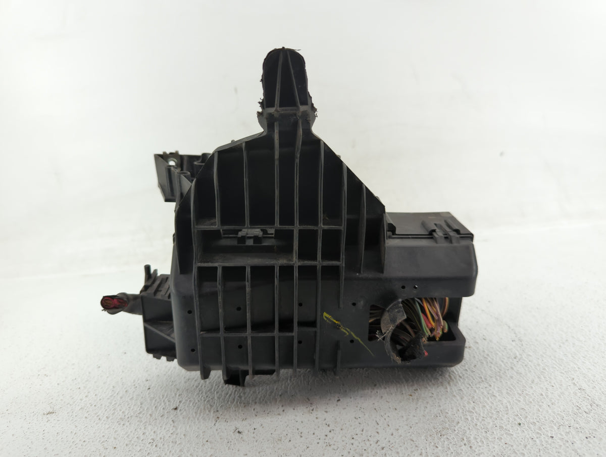 2007-2011 Ford Ranger Fusebox Fuse Box Panel Relay Module P/N:2L5T-14A075-AA 7L5T-14A254-AA Fits Fits 2007 2008 2009 2010 20