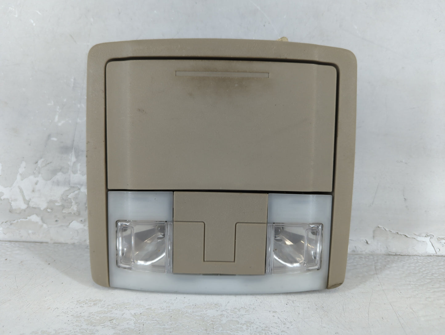 Ford Taurus Overhead Roof Console 1076732 - Oemusedautoparts1.com