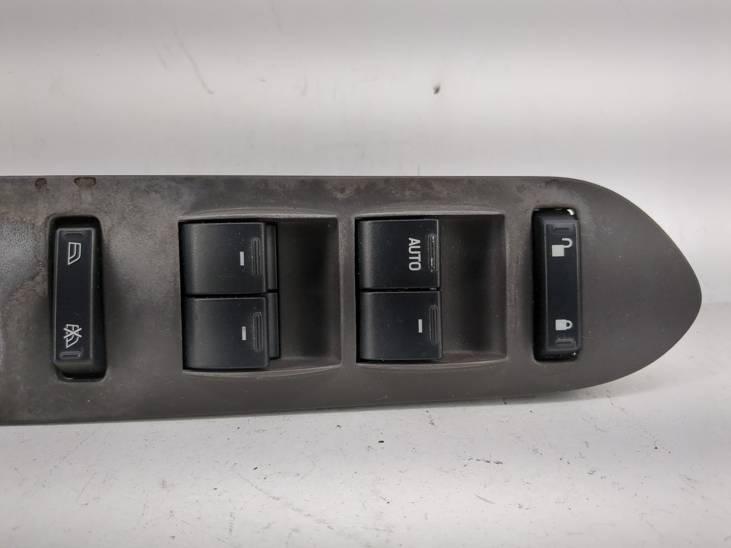 2008-2009 Ford Taurus Master Power Window Switch Replacement Driver Side Left P/N:G13-5422897-A Fits Fits 2005 2006 2007 200