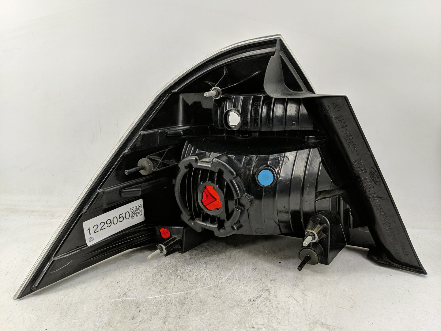 2008-2009 Ford Taurus Tail Light Assembly Passenger Right OEM P/N:8G13-13404-A 8G13-13B504-A Fits Fits 2008 2009 OEM Used Au