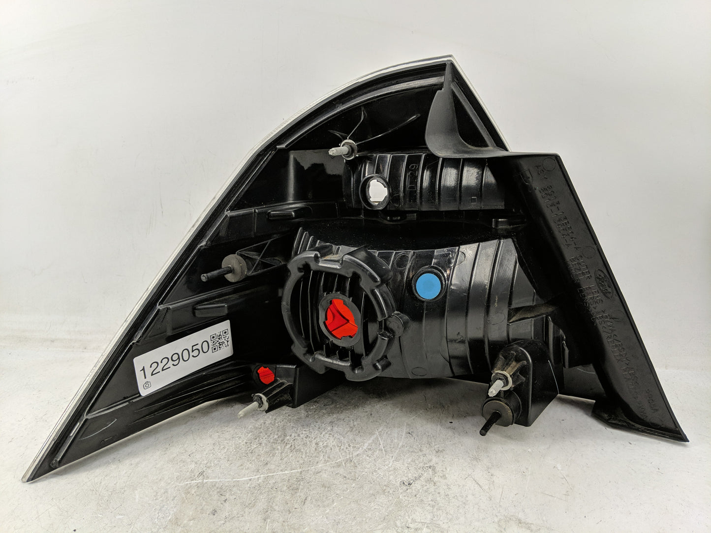 2008-2009 Ford Taurus Tail Light Assembly Passenger Right OEM P/N:8G13-13404-A 8G13-13B504-A Fits Fits 2008 2009 OEM Used Au