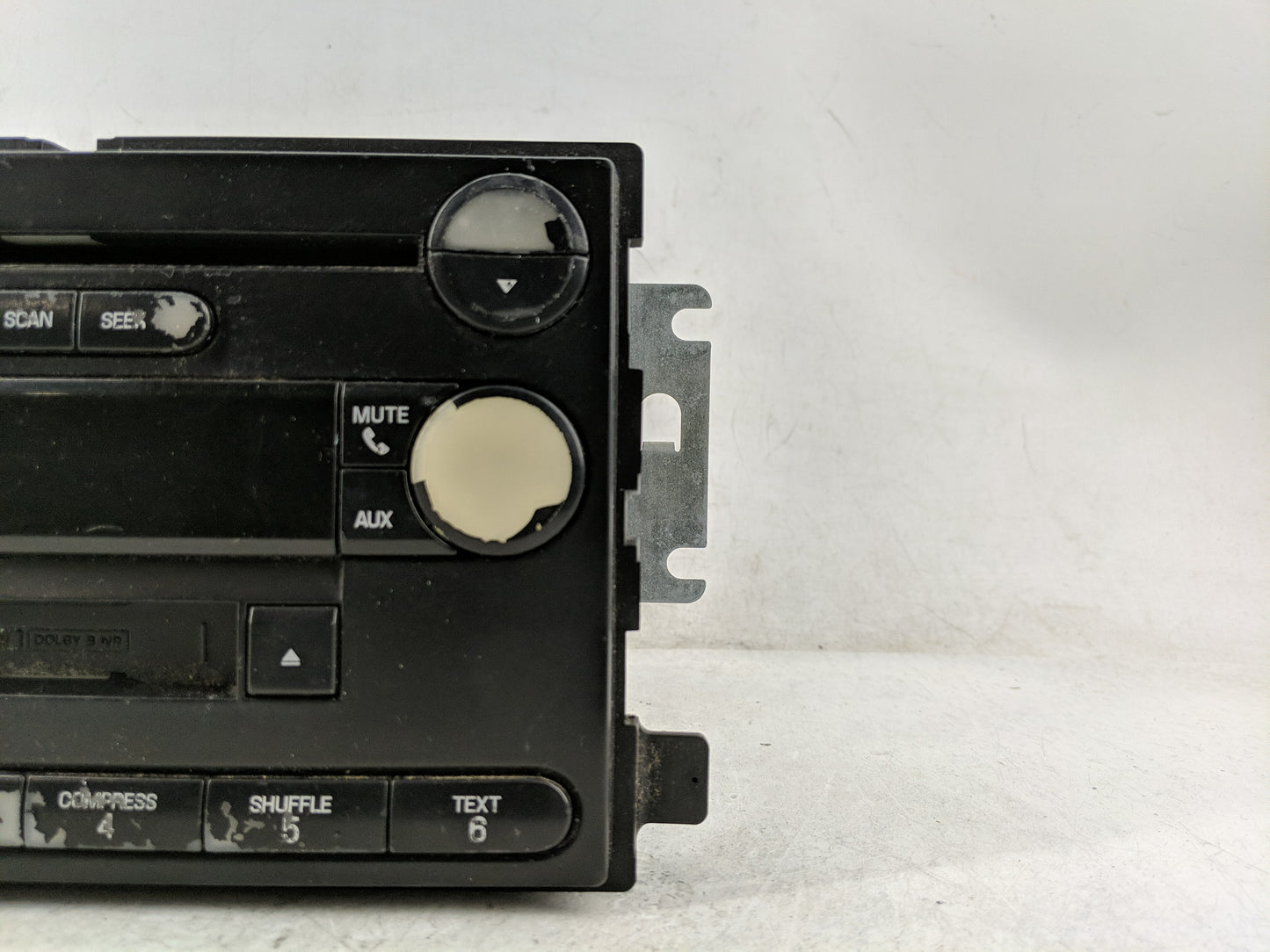 2008-2009 Ford Taurus Radio AM FM Cd Player Receiver Replacement P/N:8G1T18C869FB Fits Fits 2008 2009 OEM Used Auto Parts - 