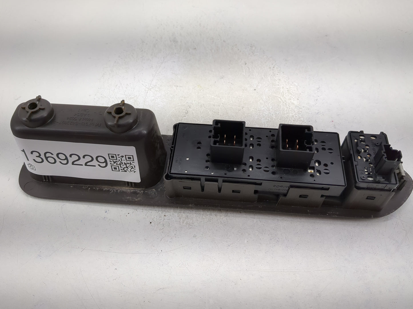 2008-2009 Ford Taurus Master Power Window Switch Replacement Driver Side Left P/N:4G13-5422897-A Fits OEM Used Auto Parts - 