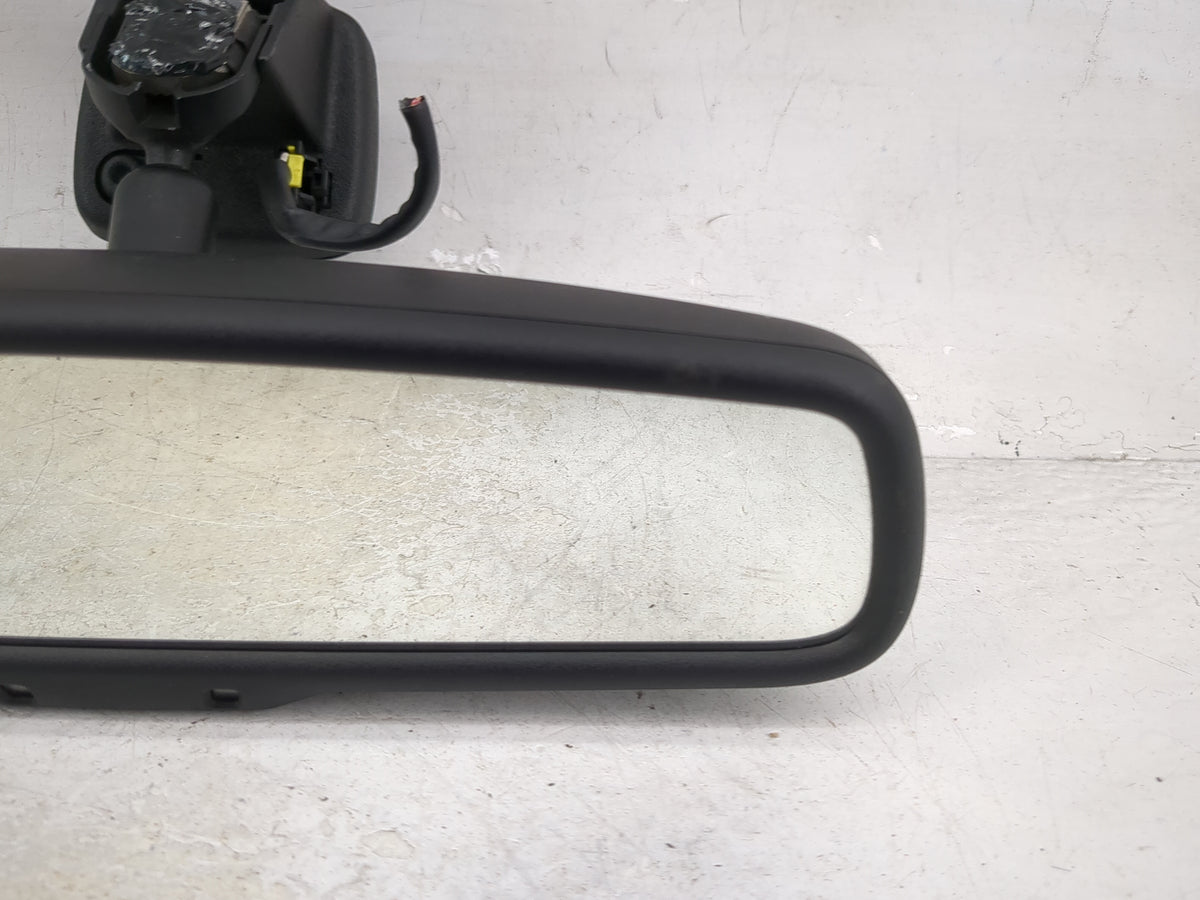 2009 Ford Taurus Interior Rear View Mirror Replacement OEM P/N:E11 015892 GNTX-235, 8U5A-17E678-AB Fits OEM Used Auto Parts 